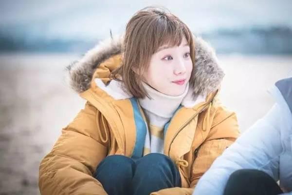 妹妹8岁时，哥哥中考，哥哥应该比妹妹大多少岁？游戏画面